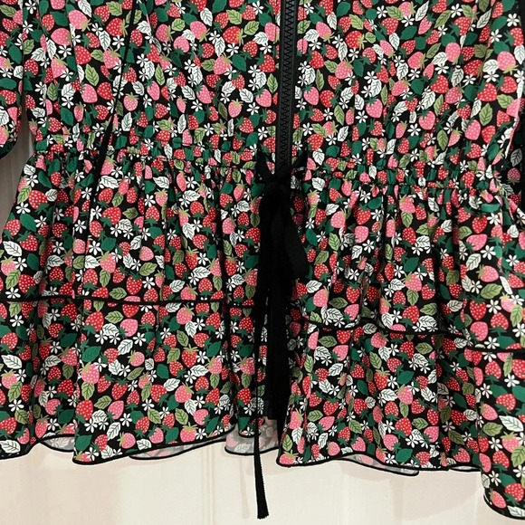 NWT Anna Sui Strawberry Print Windbreaker Jacket Blouse - Picture 8 of 10